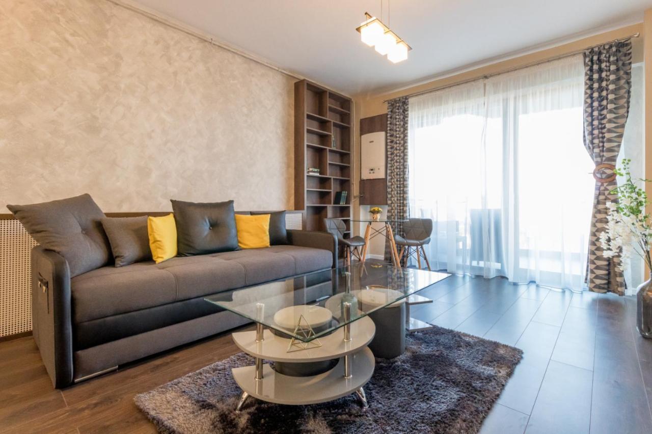 Modern Downtown Apartment クルージュ＝ナポカ エクステリア 写真