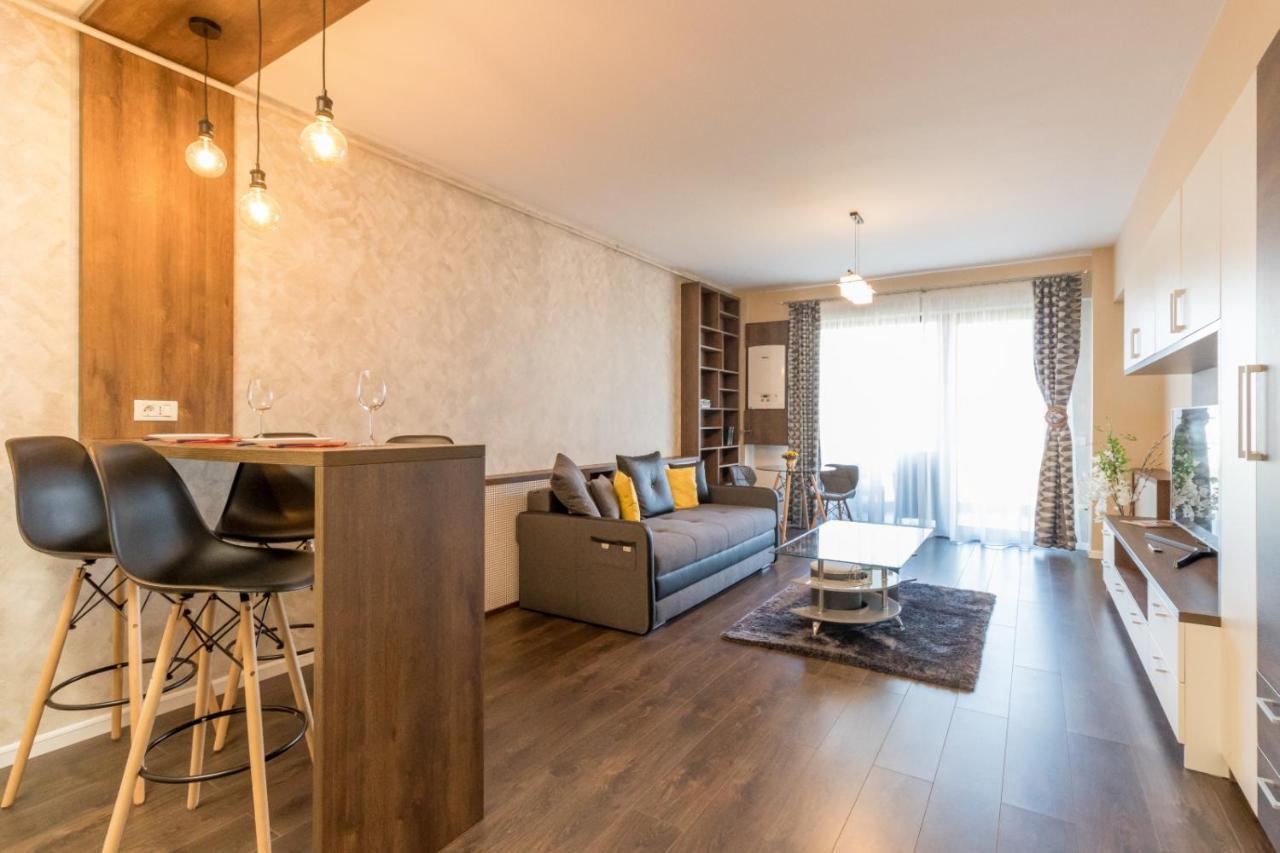 Modern Downtown Apartment クルージュ＝ナポカ エクステリア 写真