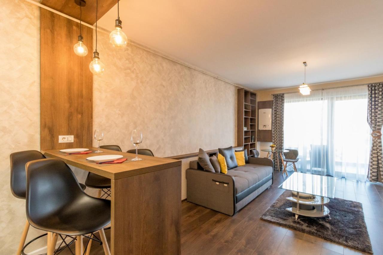 Modern Downtown Apartment クルージュ＝ナポカ エクステリア 写真