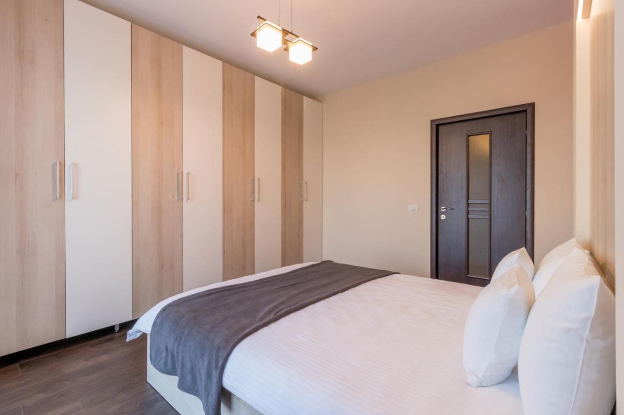 Modern Downtown Apartment クルージュ＝ナポカ エクステリア 写真
