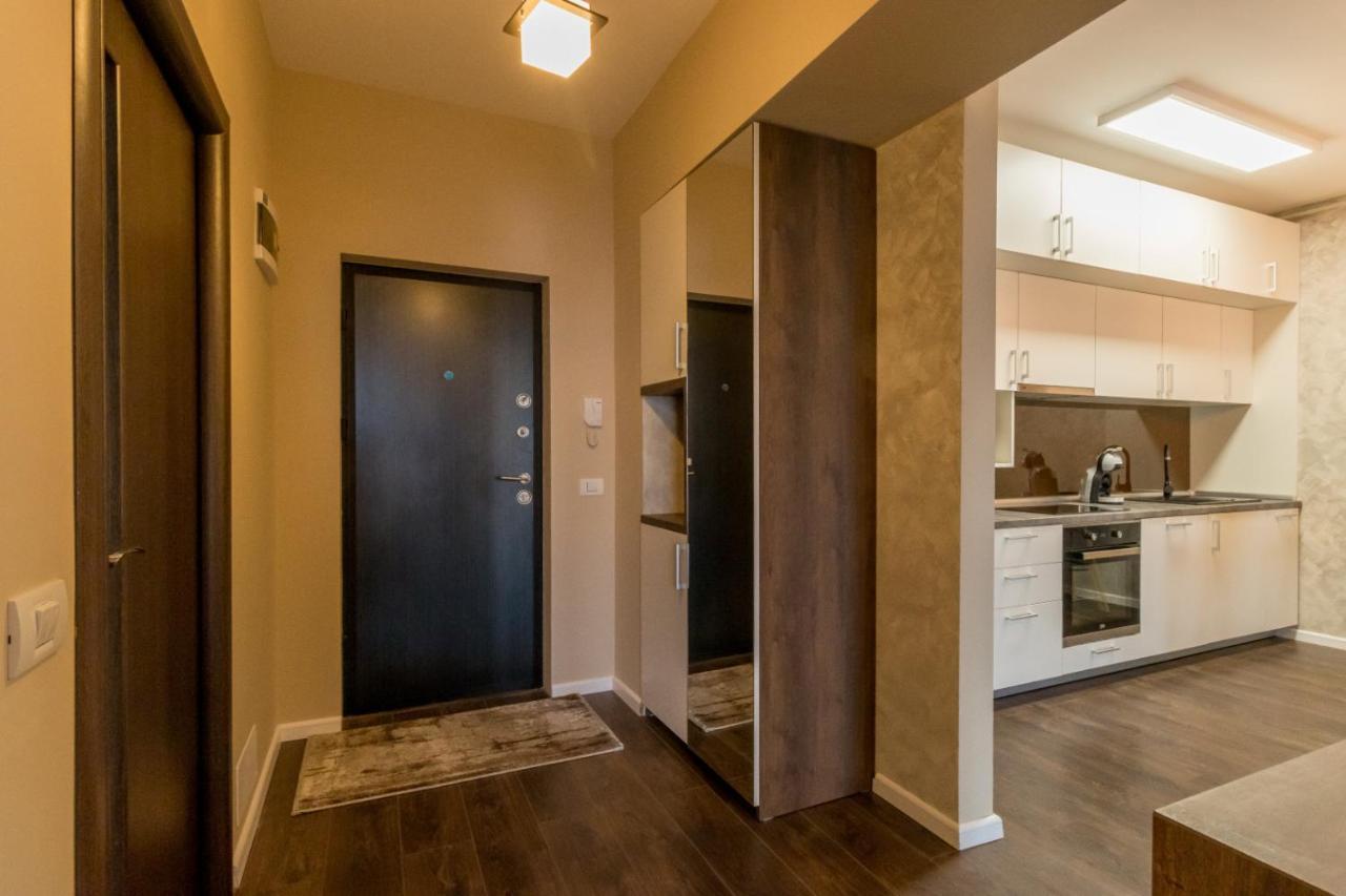 Modern Downtown Apartment クルージュ＝ナポカ エクステリア 写真